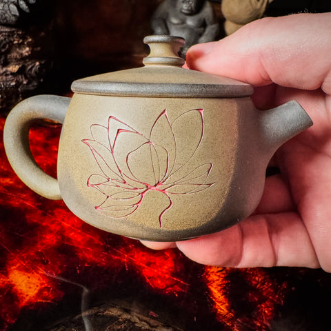 Jianshui Wood Fired Tall Shi Piao Lotus Teapot 100ml :: Seattle Inventory 01