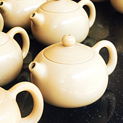 Polished White Jianshui Zitao Teapot - Xishi Style ~95ml