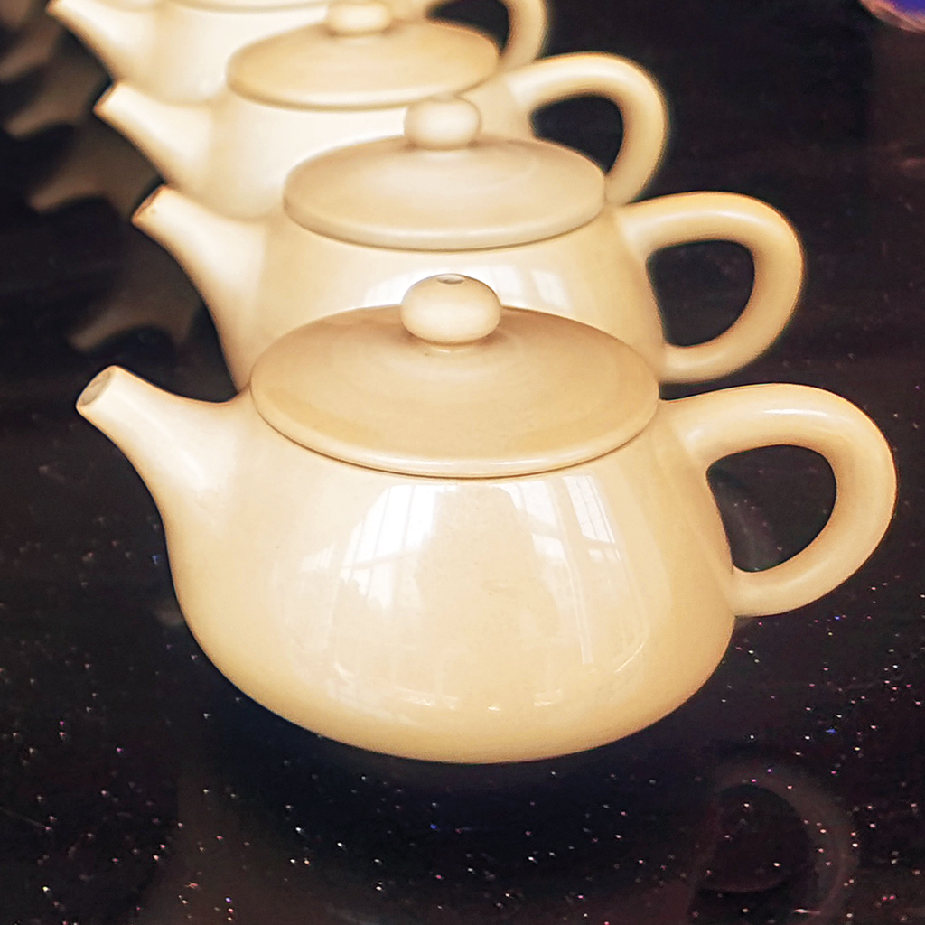 Polished White Jianshui Zitao Teapot - Shi Piao Style ~95ml